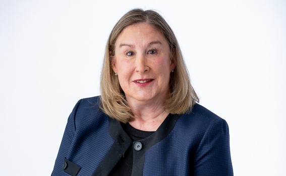 221221_ShermanLaw_Bella_0188